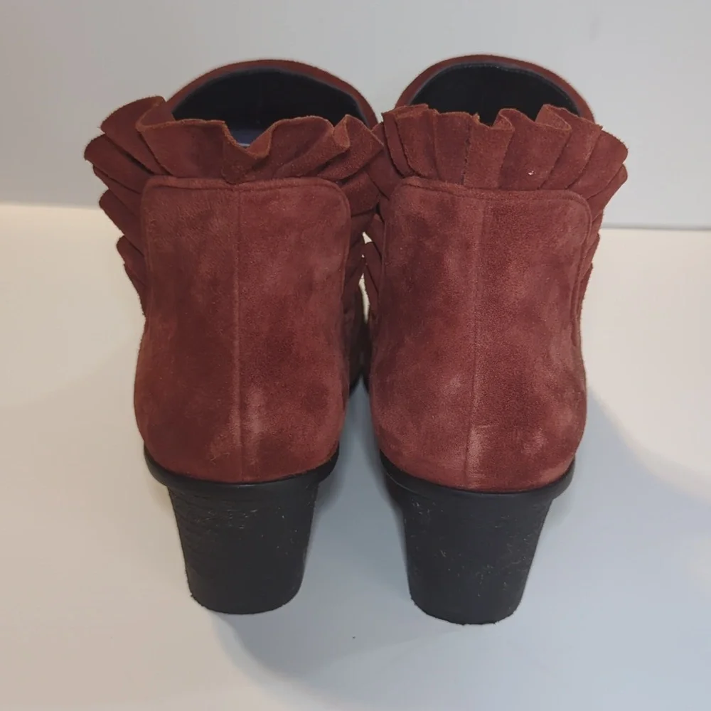Lori Goldstein Sydney Ruffle Detail Ankle Booties Size 8